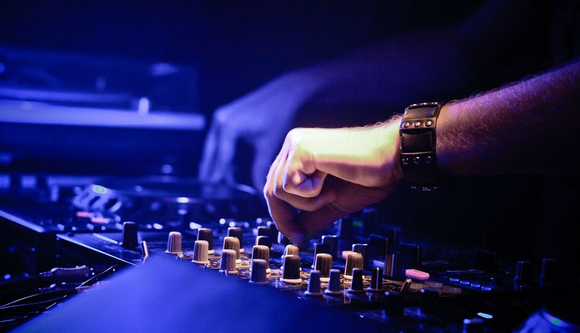 Le matériel des DJs professionnels - Devenir DJ